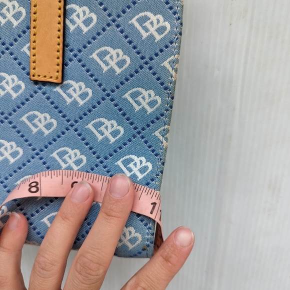 DOONEY & BOURKE blue monogrammed small handbag purse - Picture 16 of 16